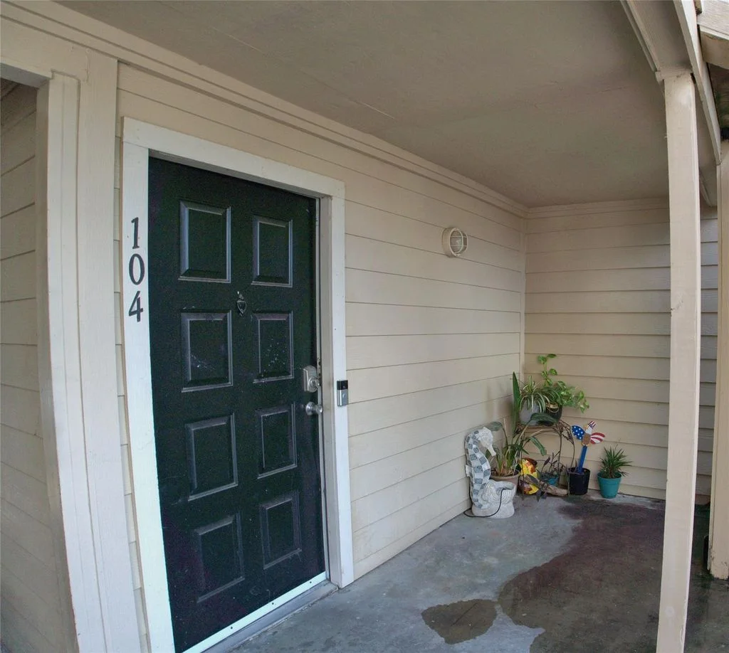 1140 Marina Bay Dr #104A - Architectural View 2