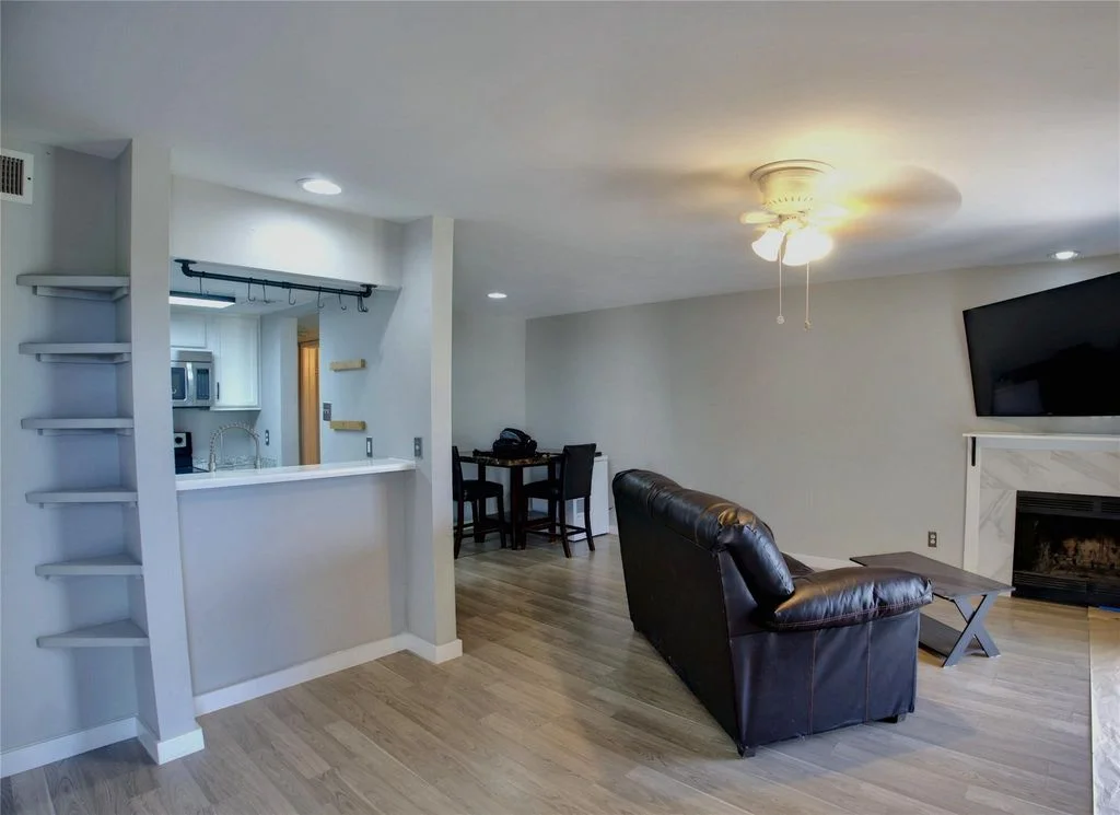 1140 Marina Bay Dr #104A - Architectural View 3